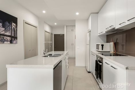 Property photo of 10/2 Albert Avenue Oakleigh VIC 3166
