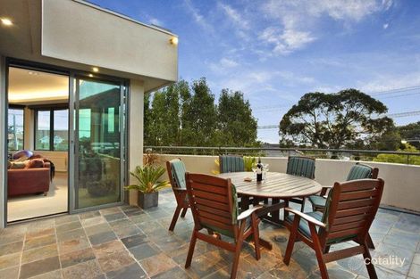 Property photo of 17 Fernhill Road Sandringham VIC 3191