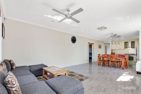 Property photo of 85 Gordonia Drive Regents Park QLD 4118