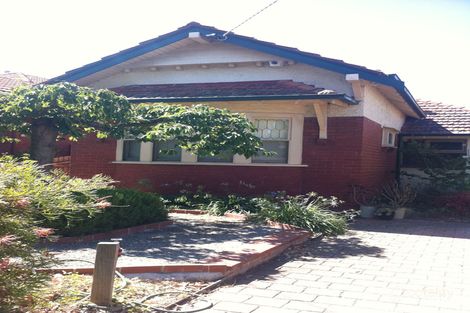 34 Raleigh St, Essendon, VIC 3040