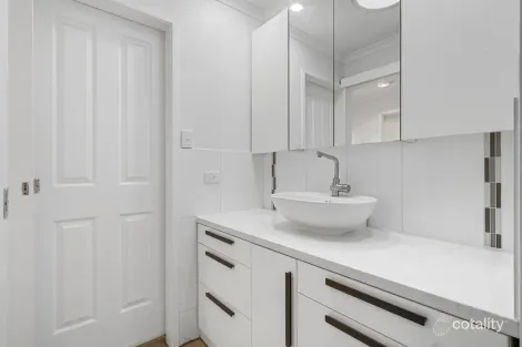 Property photo of 69 Lawrie Drive Collingwood Park QLD 4301