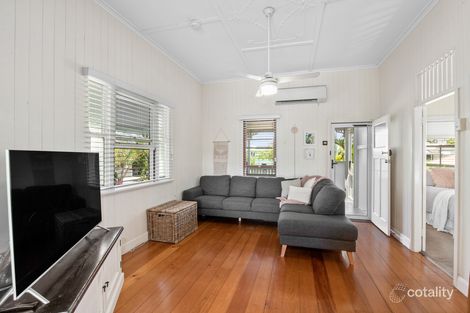 Property photo of 35 Moreton Avenue Wynnum QLD 4178