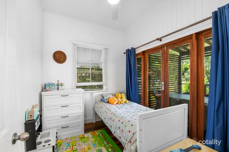 Property photo of 35 Moreton Avenue Wynnum QLD 4178