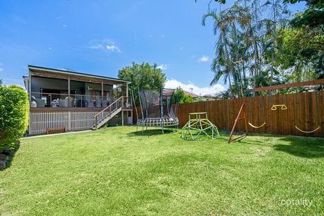 Property photo of 35 Moreton Avenue Wynnum QLD 4178