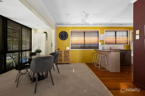 Property photo of 28 Royal Terrace Hamilton QLD 4007