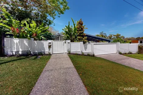 23 Keyes St, Lota, QLD 4179