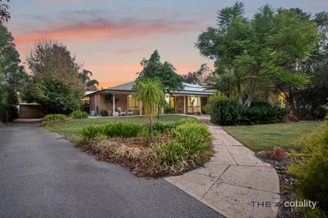 25 Hollett Rd, Stoneville, WA 6081