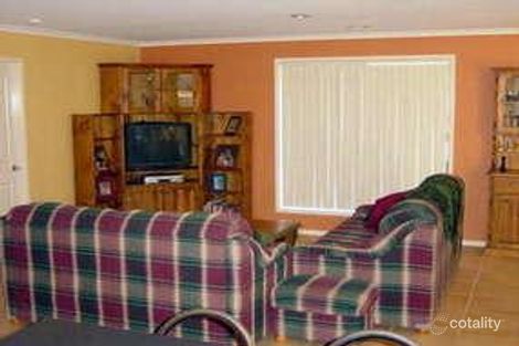 Property photo of 7 Euroka Place Jerrabomberra NSW 2619