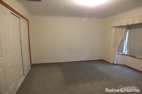 Property photo of 2 Angel Court Young NSW 2594