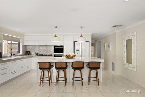Property photo of 177 Hall Road Carrum Downs VIC 3201