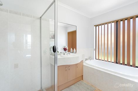 Property photo of 8 Palmyra Court Burleigh Waters QLD 4220