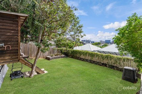 Property photo of 11 Davidson Terrace Teneriffe QLD 4005