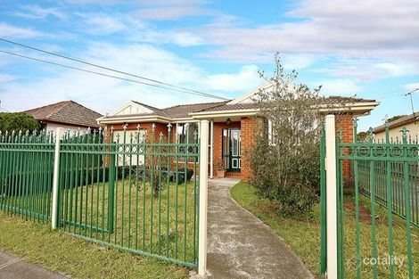 Property photo of 1/32 Errington Road St Albans VIC 3021