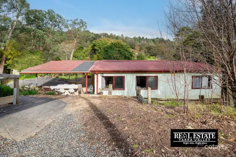 8 George Rd, Healesville, VIC 3777