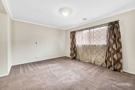 Property photo of 48 Bradford Drive Cranbourne East VIC 3977