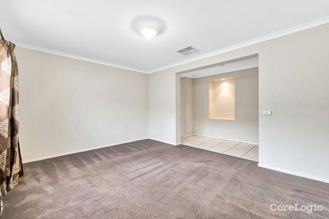 Property photo of 48 Bradford Drive Cranbourne East VIC 3977