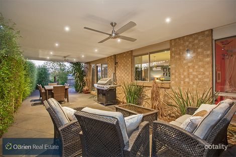 Property photo of 74 Cook Street Drouin VIC 3818