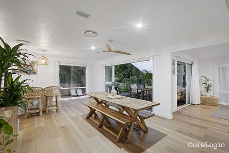 Property photo of 14 Karina Crescent Broadbeach Waters QLD 4218