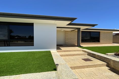 Property photo of 14 St Tropez Gardens Piara Waters WA 6112