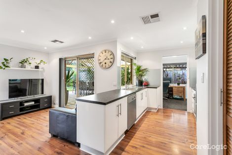 Property photo of 30 Delta Crescent Aberfoyle Park SA 5159