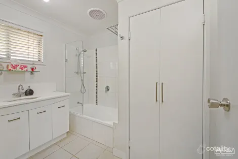 Property photo of 4 Poinciana Avenue Taranganba QLD 4703