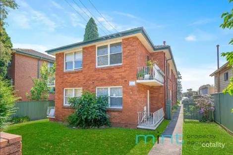 2/26 Moreton St, Lakemba, NSW 2195