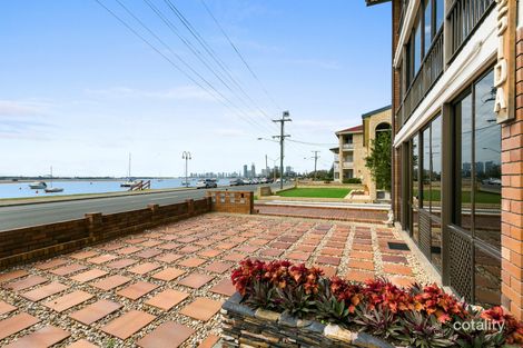 Property photo of 1/268 Marine Parade Labrador QLD 4215