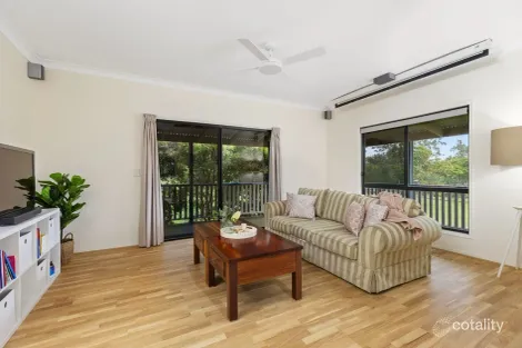 Property photo of 28 Bakers Hill Place Anstead QLD 4070