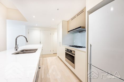 Property photo of 2001/17 Wentworth Place Wentworth Point NSW 2127