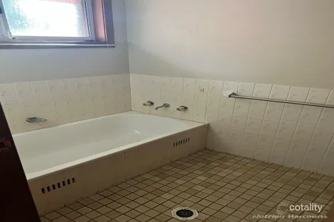 Property photo of 52 Monaghan Street Cobar NSW 2835