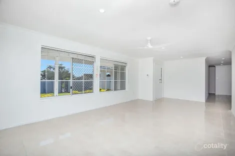10 Queenscliff Cres, Robina, QLD 4226