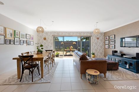 Property photo of 24 Grevillea Circuit Maidstone VIC 3012