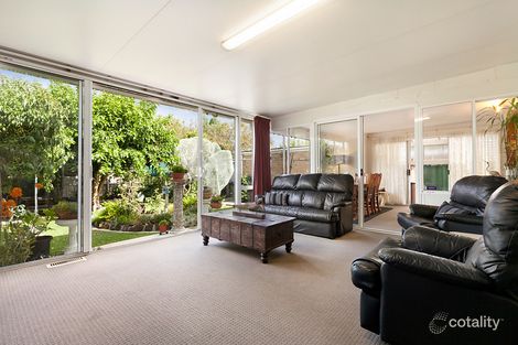 Property photo of 203 Warrigal Road Cheltenham VIC 3192