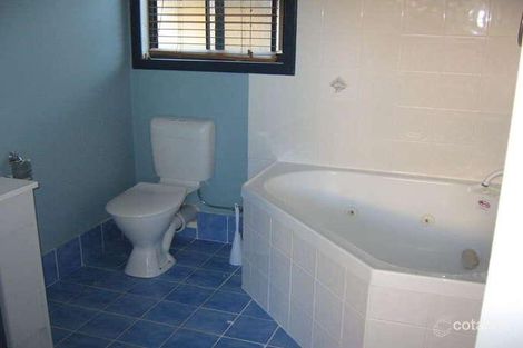 Property photo of 7 Raymond Street Stratford VIC 3862