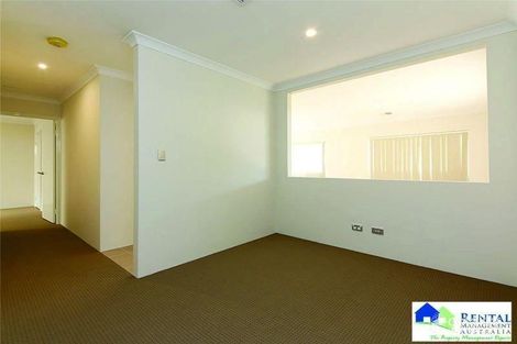 Property photo of 30 Pinehurst Loop Meadow Springs WA 6210