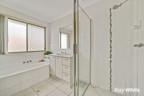 Property photo of 11 Resi Drive Regents Park QLD 4118