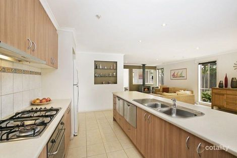 Property photo of 22 Formby Place Cranbourne VIC 3977