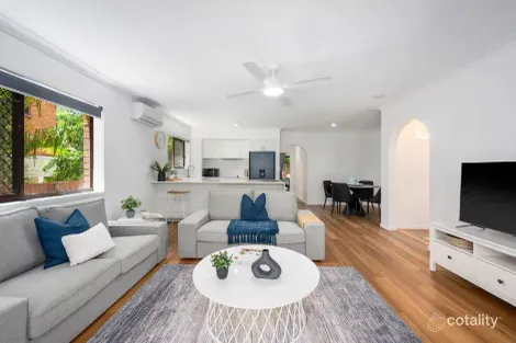 1/22 Britannia Ave, Broadbeach, QLD 4218