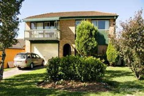 6 Cooradilla Pl, Bradbury, NSW 2560