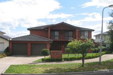 Property photo of 1 Kindale Court Avondale Heights VIC 3034