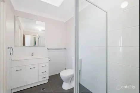 Property photo of 1/25 Crystal Reef Drive Coombabah QLD 4216
