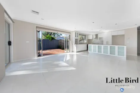 Property photo of 7 Eggleston Crescent Chifley ACT 2606