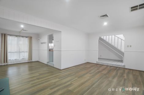 Property photo of 6 Axford Road Kings Park VIC 3021