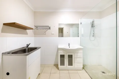 Property photo of 1/1 Saw Place Macgregor ACT 2615