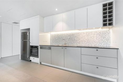 Property photo of 4B/9 Waterside Place Docklands VIC 3008