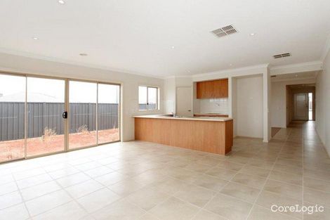 Property photo of 139 Eureka Drive Manor Lakes VIC 3024