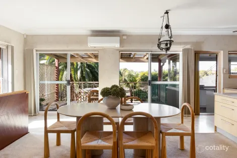 18 Bardwell Cres, Earlwood, NSW 2206