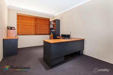 Property photo of 14 Randwick Bend Harrisdale WA 6112