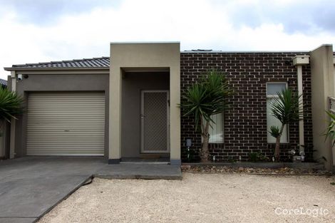 Property photo of 2/3 Bellinger Crescent Wyndham Vale VIC 3024