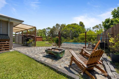 Property photo of 11 Dewdrop Place Ningi QLD 4511